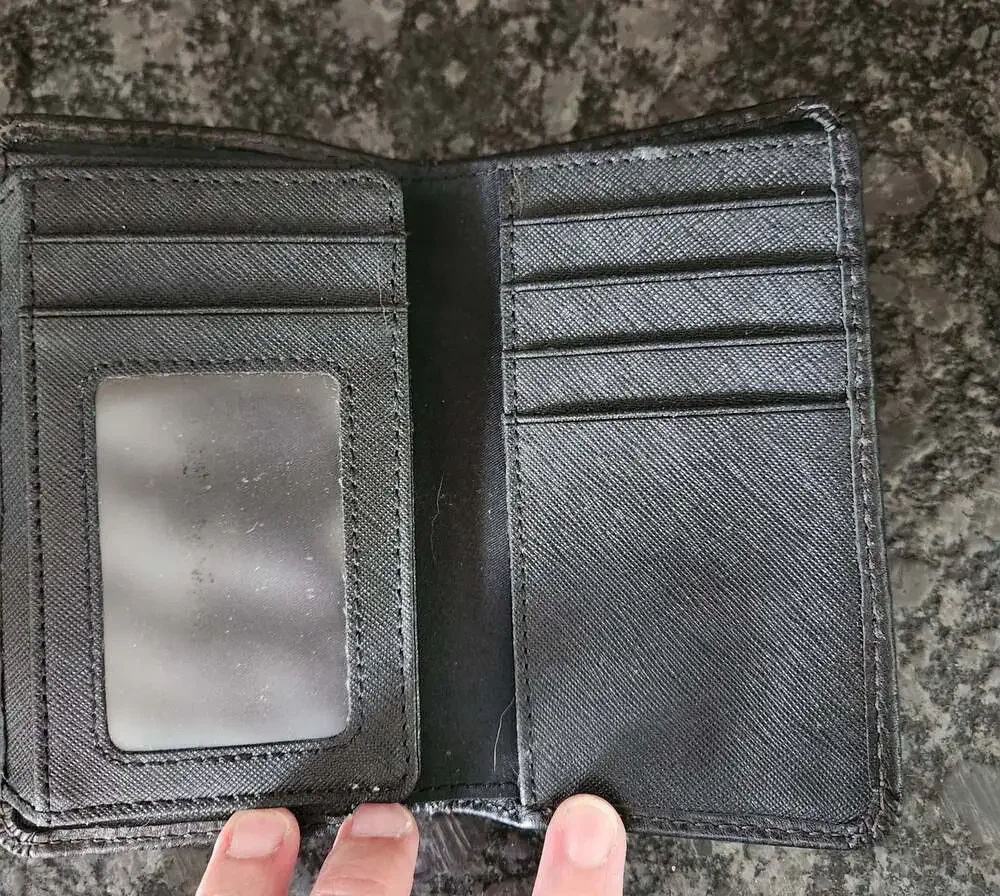 Fossil madison tab